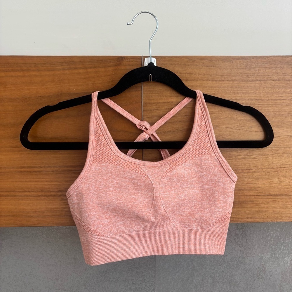 AYBL Design Motion Seamless Sports Bra in Peach,‎ Size S